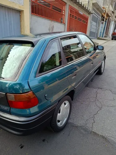 Chevrolet Astra GLS 2.0 MPFI 1995