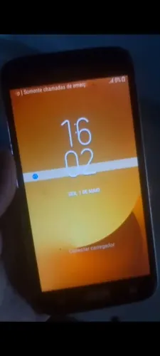 Celular j2