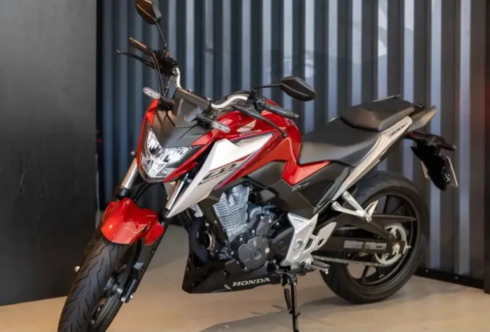 Cb 300f