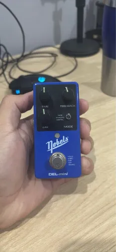 Pedal Del mini Nobels