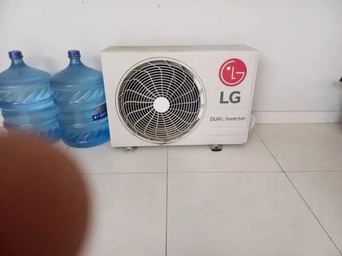 Condensadora LG inverter 9MIL BTUS