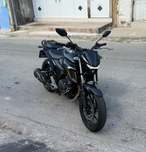 FAZER FZ 25 2024 ( Quitada)