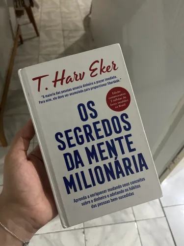 Livro os segredos da mente milionária 