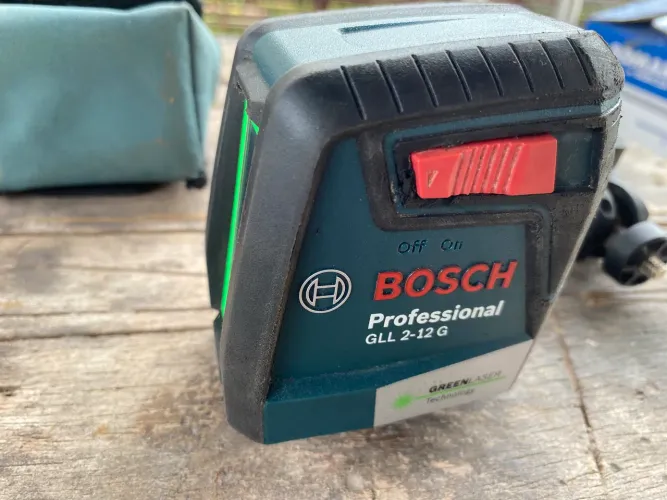 Nivel a laser Bosch