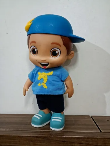 Boneco Lucas Neto original 