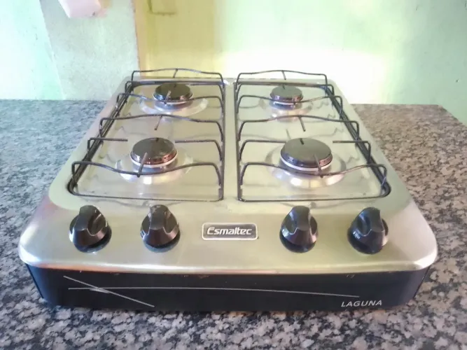 vende se fogão valor 220 reais