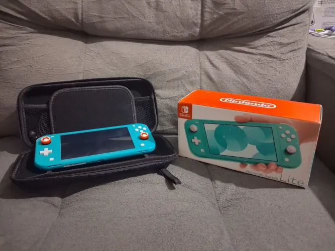 Nintendo Switch lite (ainda na garantia)