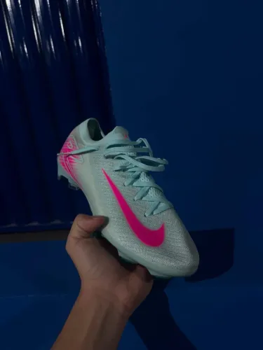 Chuteira Nike Campo 39