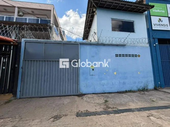 Galpão para aluguel Edgar Pereira 300m² Montes Claros MG