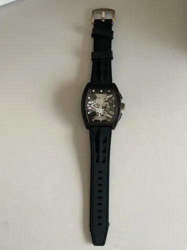 Relógio preto NOVO