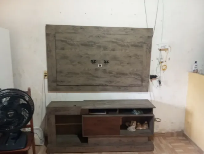 Vendo painel com raque em bom estado