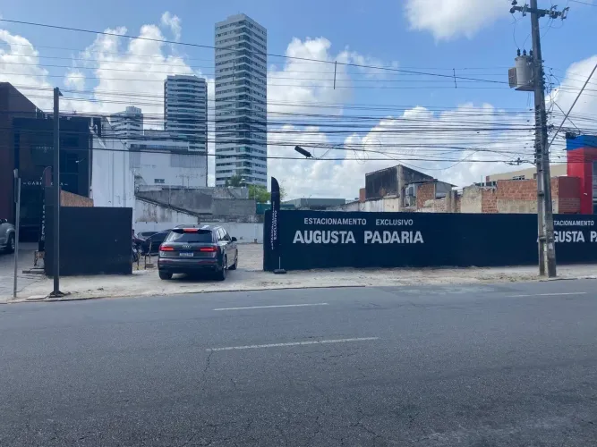 ALUGUEL DE TERRENO NA AV CONSELHEIRO AGUIAR de 772m² no Pina, Recife-PE: oportunidade únic