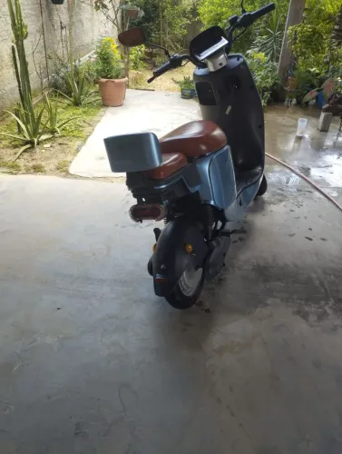 Bicicleta elétrica Bashi M8