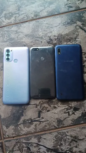 Lote Com 3 Celulares Para Retirada De Peças / Sucata (Moto G31, E6 Plus, A10)