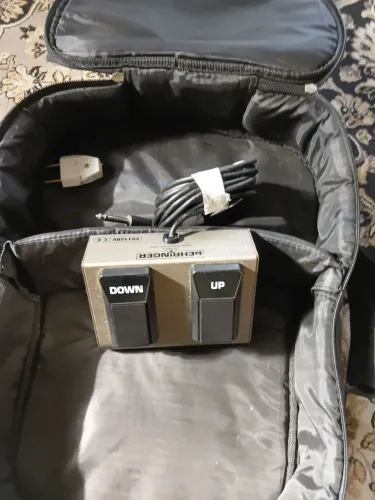 Pedaleira Bass V- amp