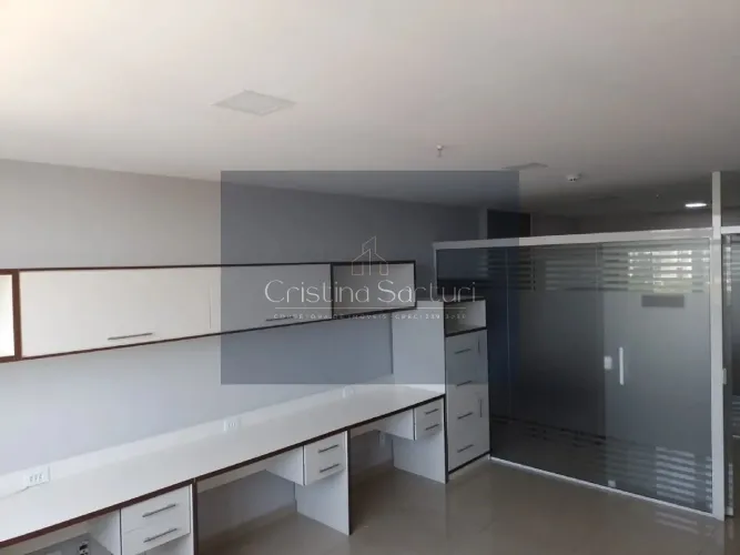 Sala Comercial à Venda! Centro, São José dos Campos Espaço para recepção; Sala de reuniões