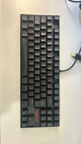 Teclado RedDragon S118 + Mouse Cobra M711 + Mousepad