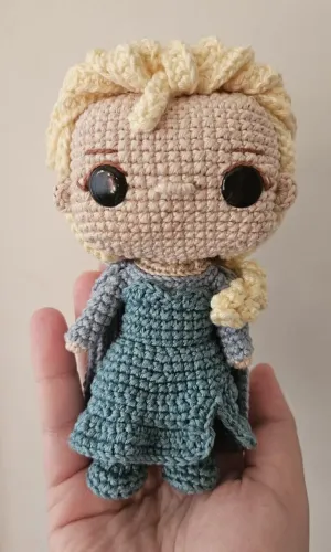 Boneco Princesa Elsa Frozen Disney Amigurumi Boneca Feito a Mão.