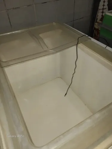 FREEZER ÁRTICO EXPOSITOR 220V - ÓTIMO FUNCIONAMENTO