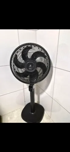 Ventilador Electrolux de coluna 3 em 1