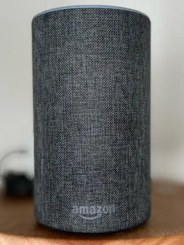 Amazon Echo 2a Geração Alexa Caixa De Som Dolby Bivolt Torre
