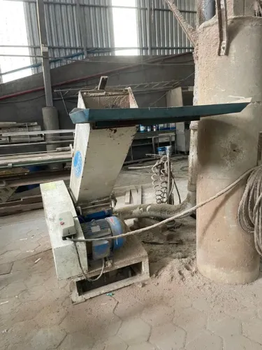 Moinho Picador Industrial Usifer 310E - 12,5CV | Alta Produção | Pronto para Trabalhar