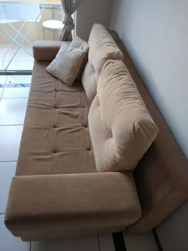 Vendo sofá cama Novo, pouco tempo de uso.