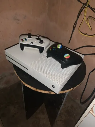 Vende-se Xbox one