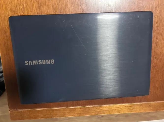 notebook Samsung 15? NP270E5K
