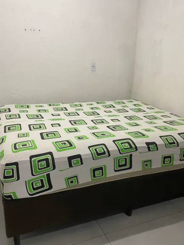 Cama Box Queen
