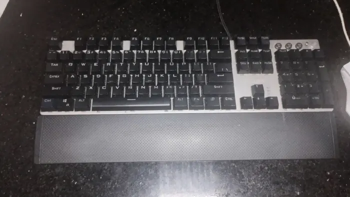 Vendo teclado usado