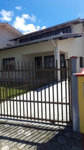 Alugo casa de praia em Enseada/Ubatuba SF do Sul (próx a Ponte da Enseada)