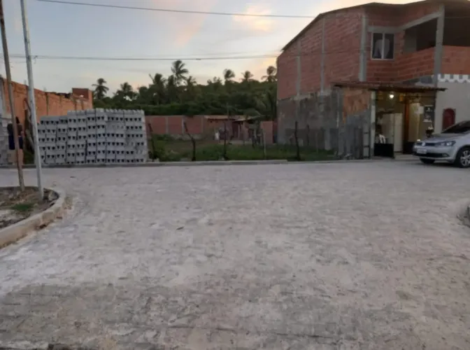 Terreno à venda na Taiçoca de Fora