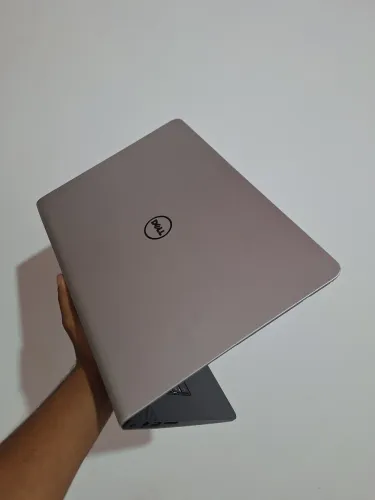 Notebook Dell tela tout,Core i7, 8Gb ram ,1 Terá de memória (vendo ou troco por celular)