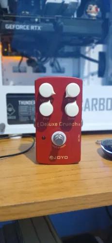 Pedal de distorção Joyo Deluxe Crunch