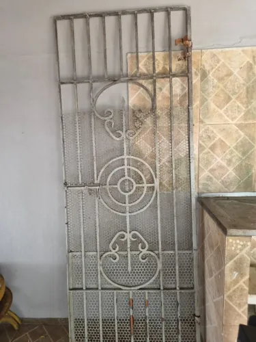 Portão de ferro trabalhado 