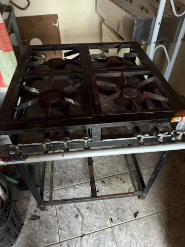 Vende-se fogão industrial