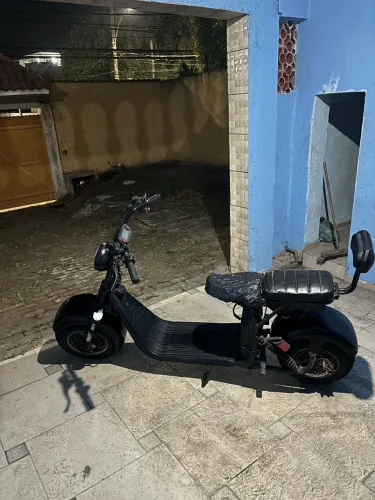 Scooter elétrica 