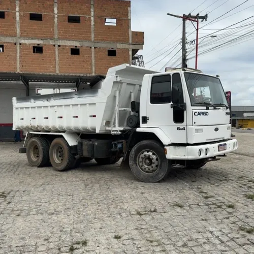 Ford cargo 2626 6x4 caçamba basculante 