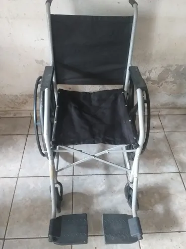 Cadeira de rodas Jaguaribe