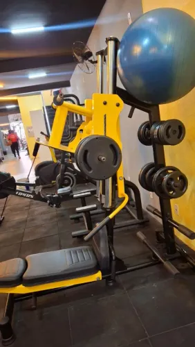 Leg 90 Essence Strength