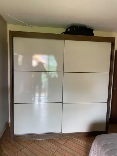 Guarda-roupa