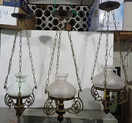 3 Lustres antigo estilo Lampião 