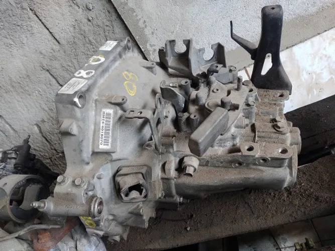 Câmbio caixa de marcha Mazda 626 2.0 16v ano 93 94 95 96 97 
