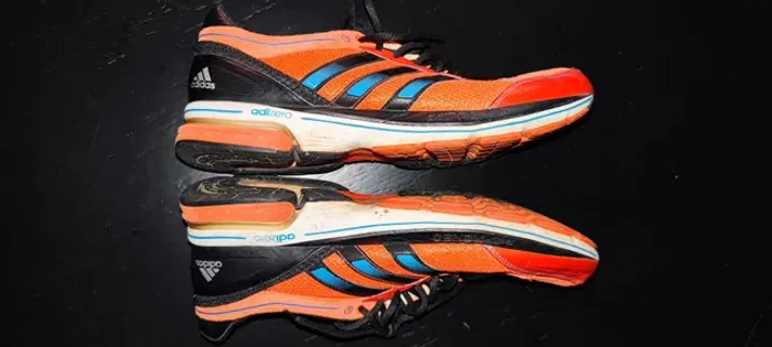 Tênis Adidas 42