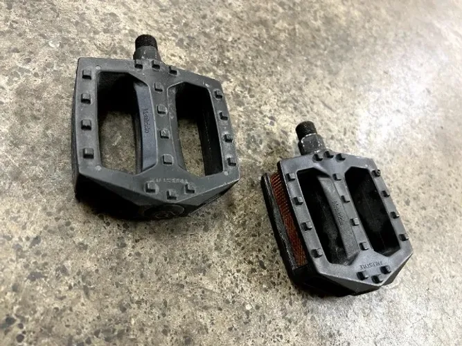 Par de pedais Metalciclo novos para bicicleta