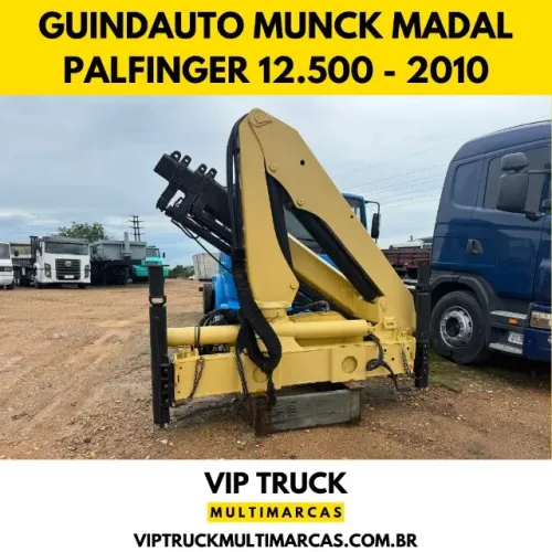 Guindaste Guindauto Munck Madal Palfinger modelo 12.500