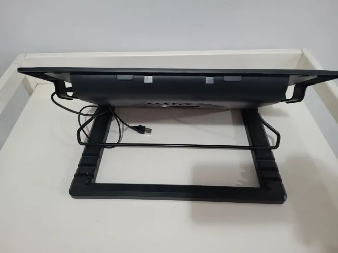 Base Cooler Vertical para Notebook Preto Multilaser