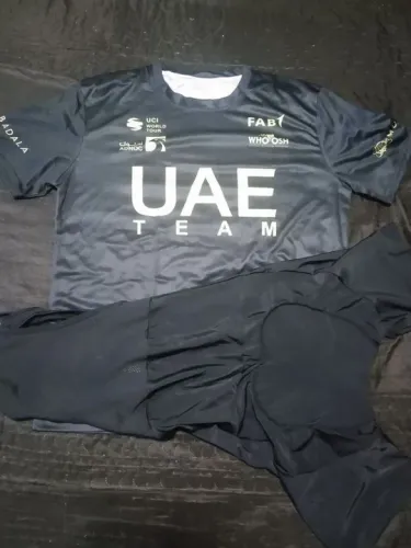 Conjunto de roupas de ciclismo
