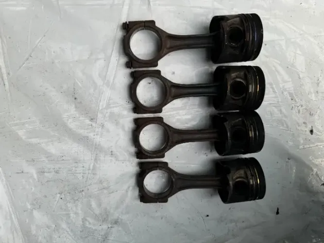 pistao/bielas vw amarok 2,0/16v original cada 450 reais